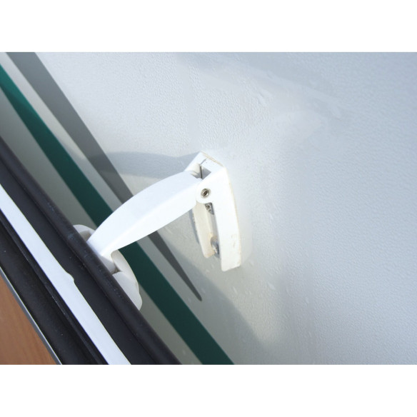 Crochet de blocage pour porte de coffre  RG-128026