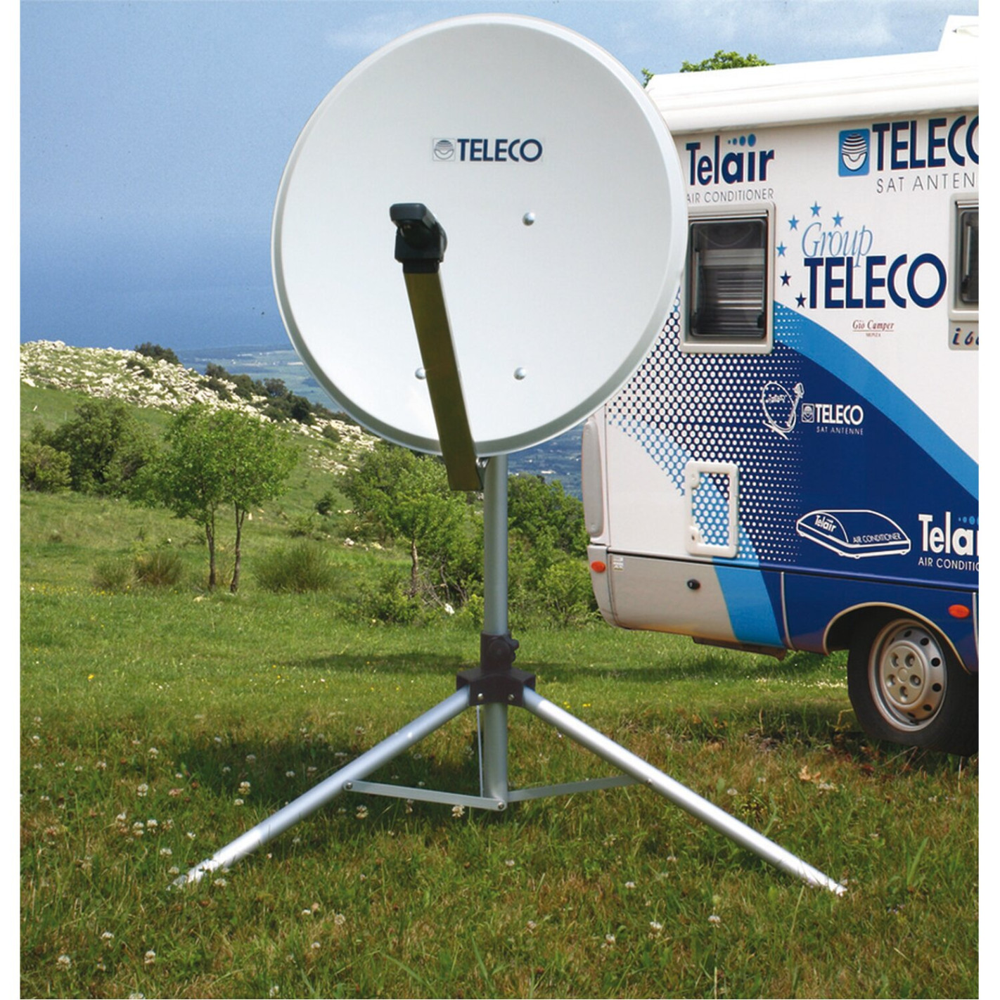 Parabole portable manuelle Carry Sat Just4Camper Teleco RG5Q51