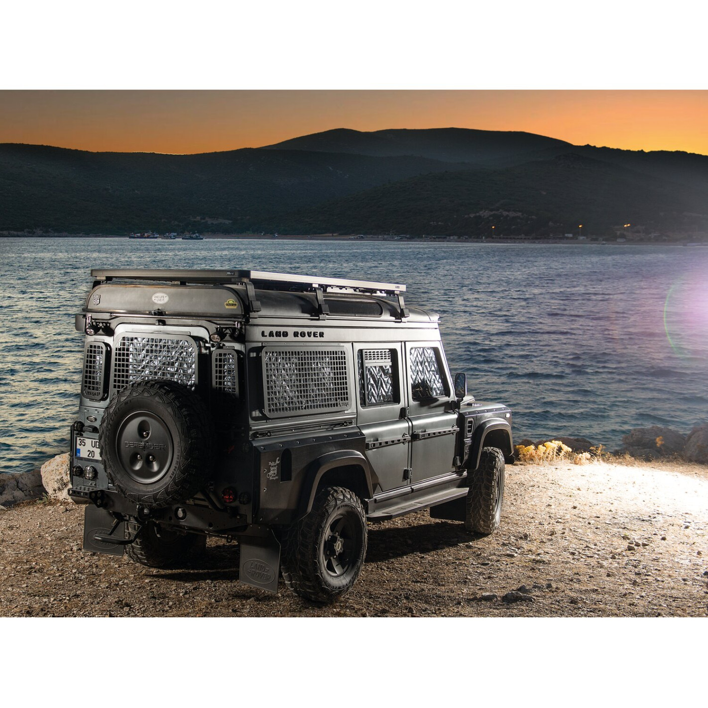 Grilles de protection vitres arrière Defender 90