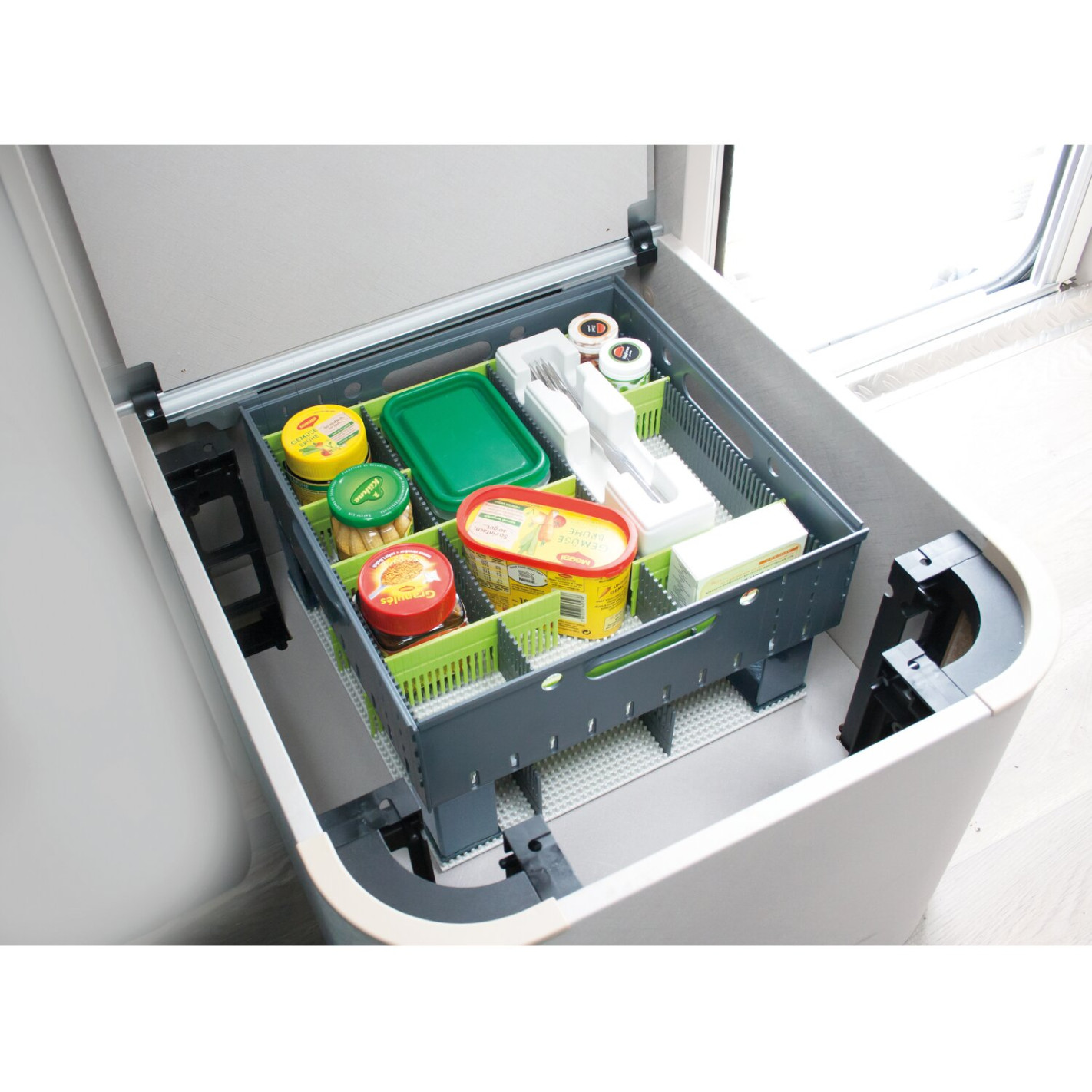 Tour de rangement PURVARIO - rangement modulaire pour camping-car et bateau  - H2R Equipements.