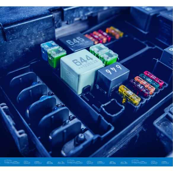 Boîte de fusibles 2A à 75A Accessoires 28 pièces  RG-751724