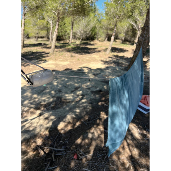 Corde à linge de 8 5 m avec enrouleur Incasa RG-073703