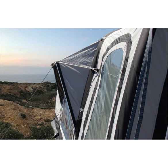Auvent indépendant gonflable AQUILA PRO Westfield RG-698607