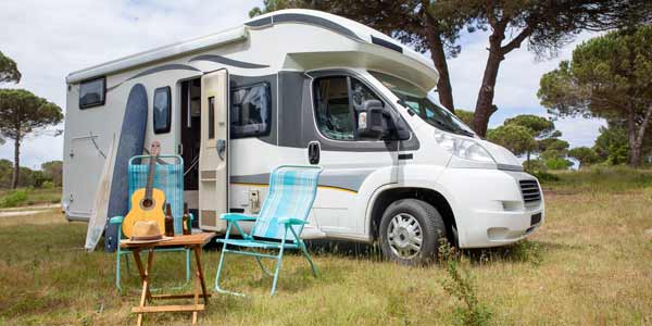 camping cars et caravanes